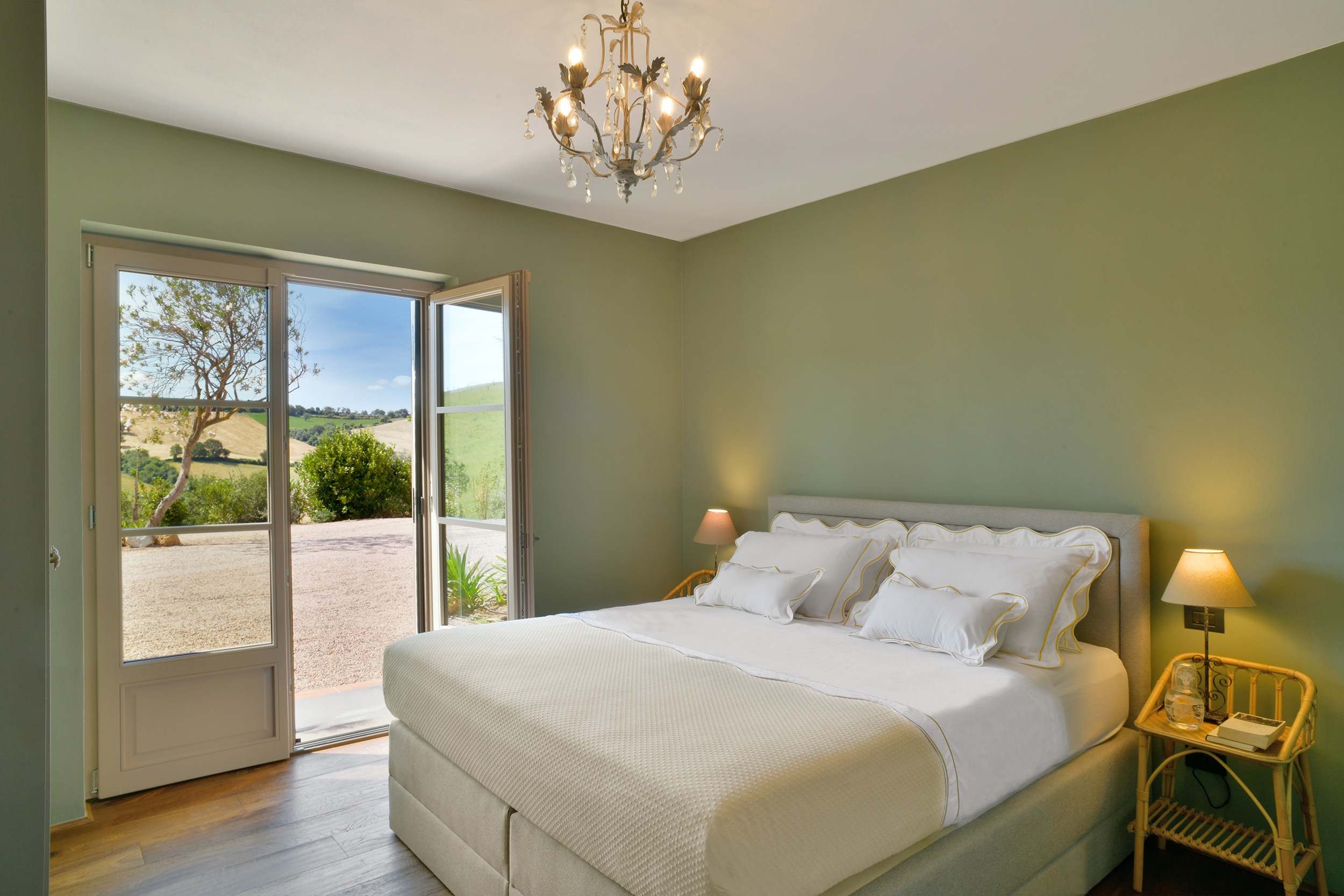 Tenuta Thun La Cerrettaia bedroom green