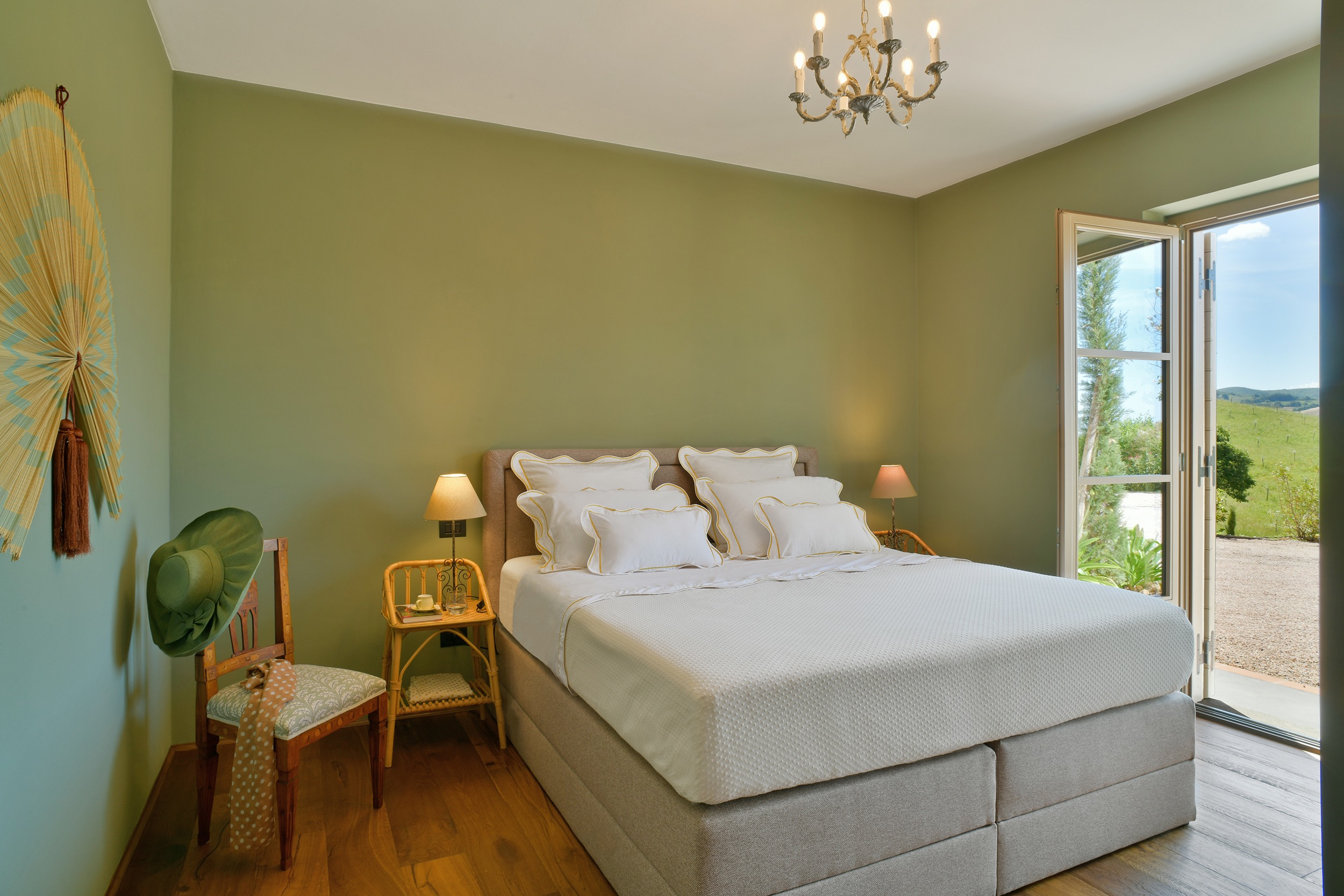 Tenuta Thun La Cerrettaia bedroom