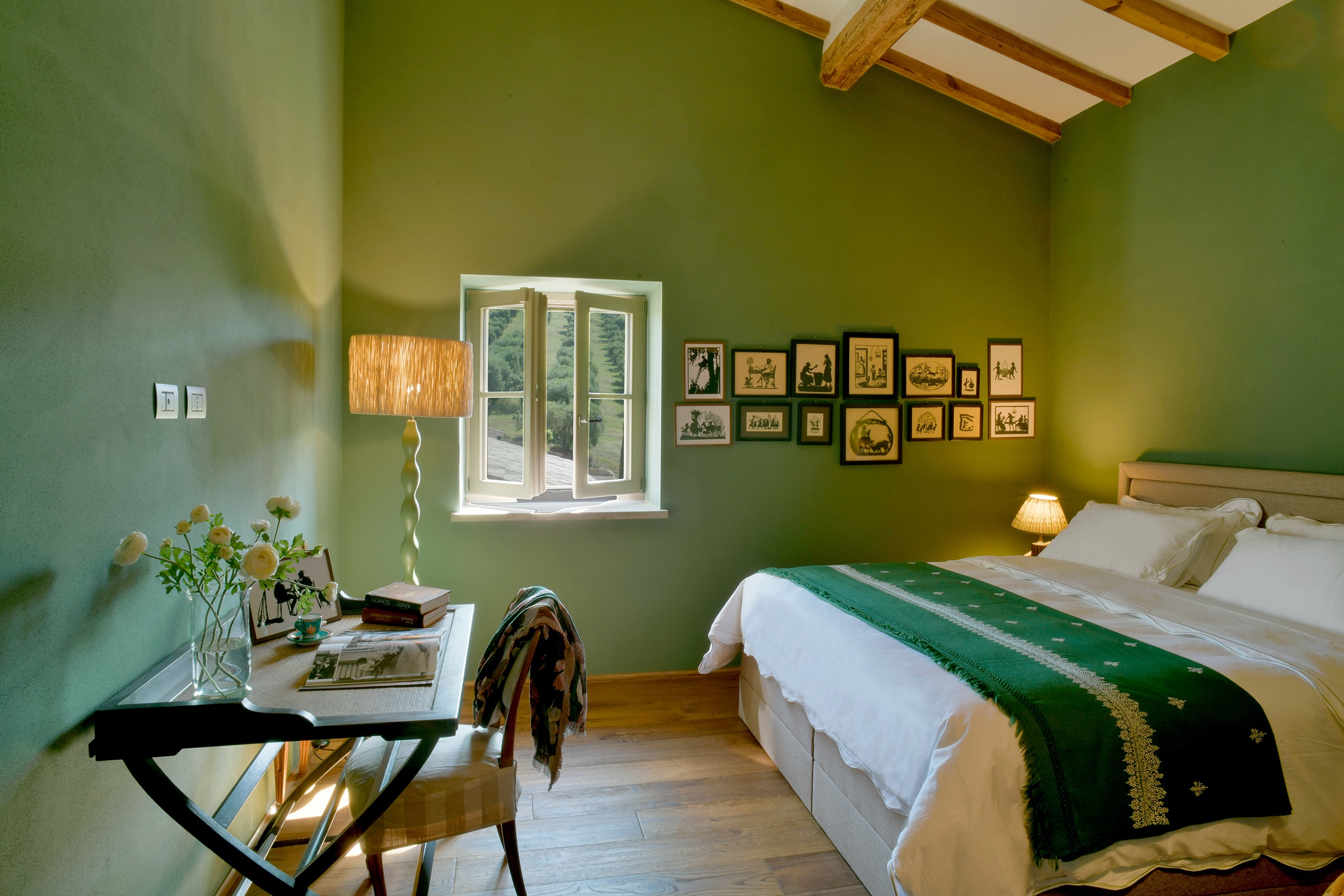Tenuta Thun green doubleroom guestroom
